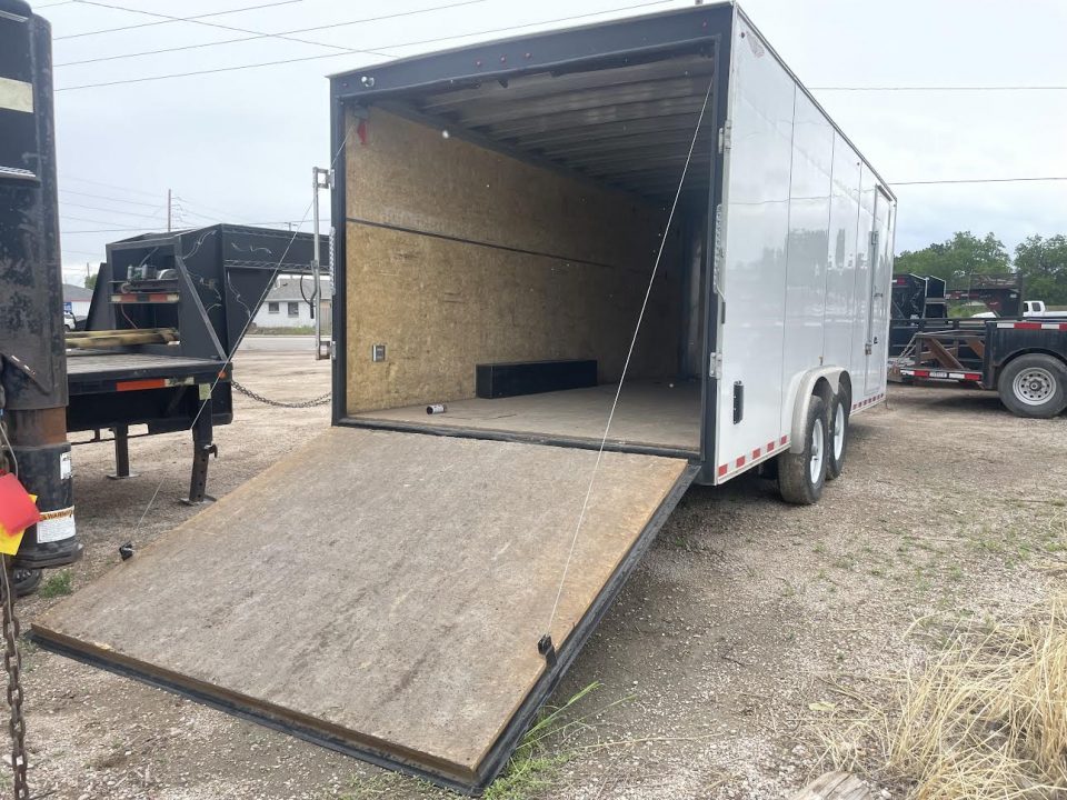 Used 2022 H&H Trailers 8-20 Enclosed