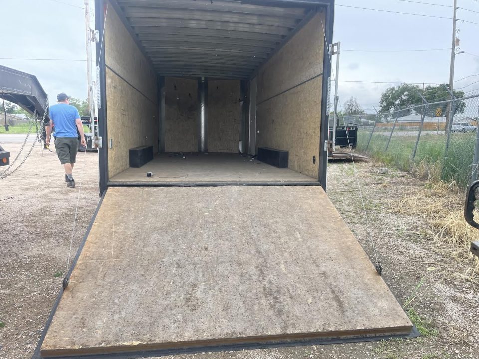 Used 2022 H&H Trailers 8-20 Enclosed