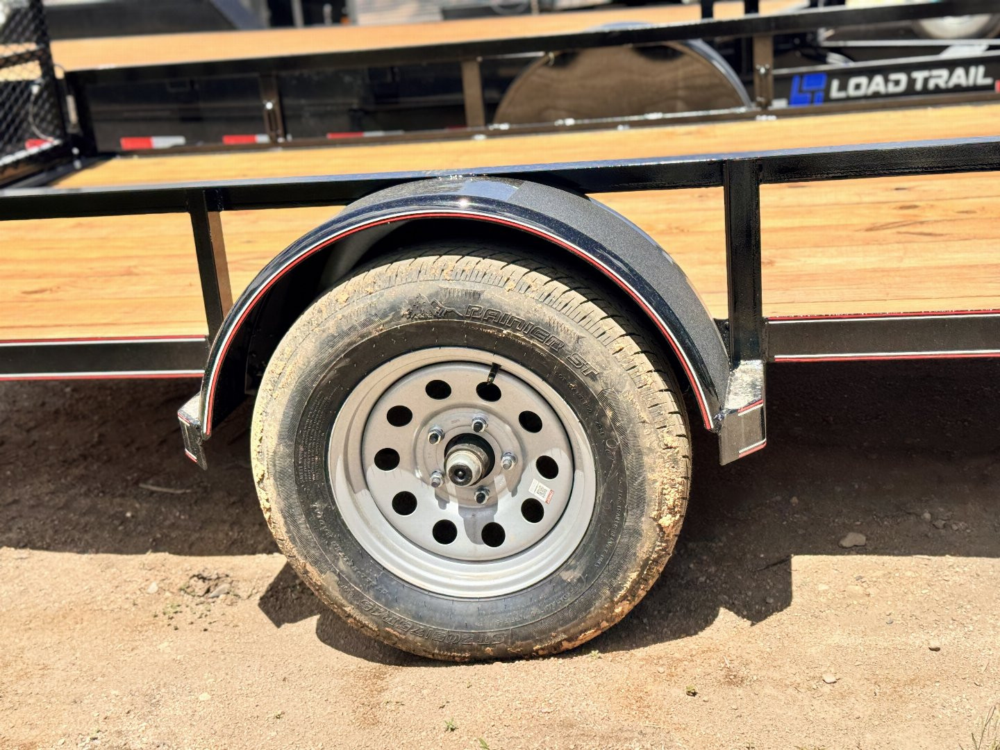 New 2025 Diamond T 7-14RampGateUtilitySA Flatbed Trailer