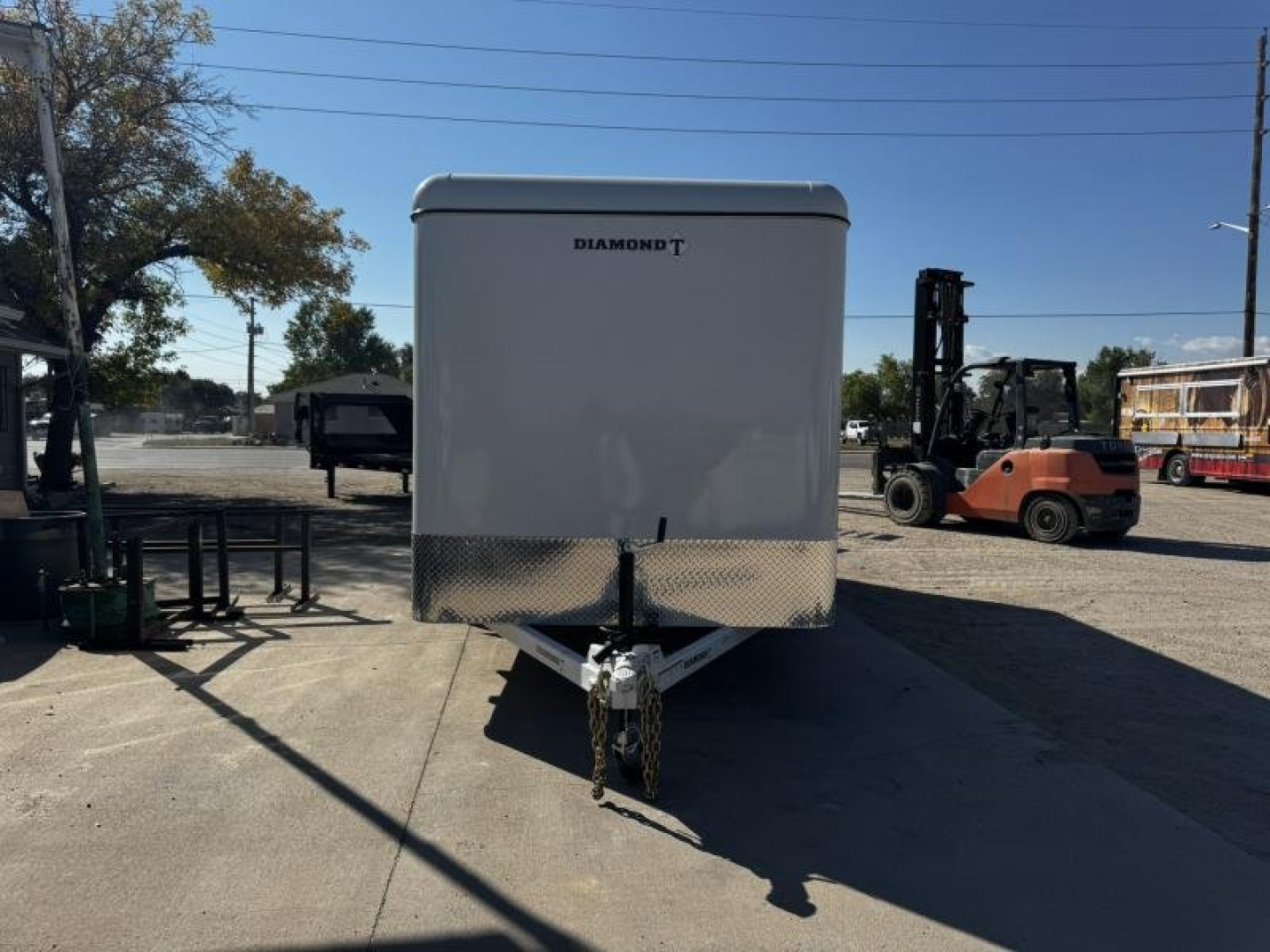 New 2025 Diamond T 6.8-16Enclosed Contractor Trailer