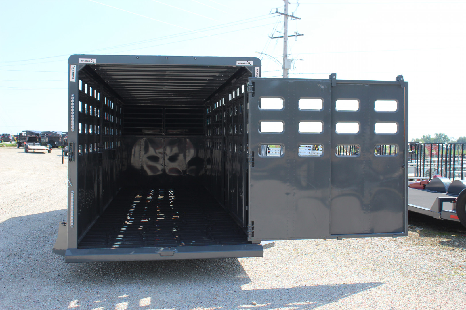 New 2025 Eagle X Trailers 6.8 x24 Gooseneck LIvestock Trailer