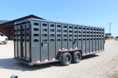 New 2025 Eagle X Trailers 6.8 x24 Gooseneck LIvestock Trailer