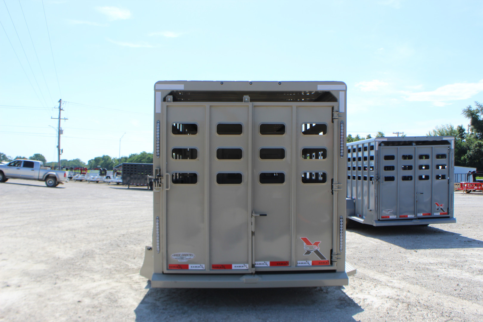 New 2025 Eagle X Trailers 6.8' x24' Gooseneck LIvestock Trailer