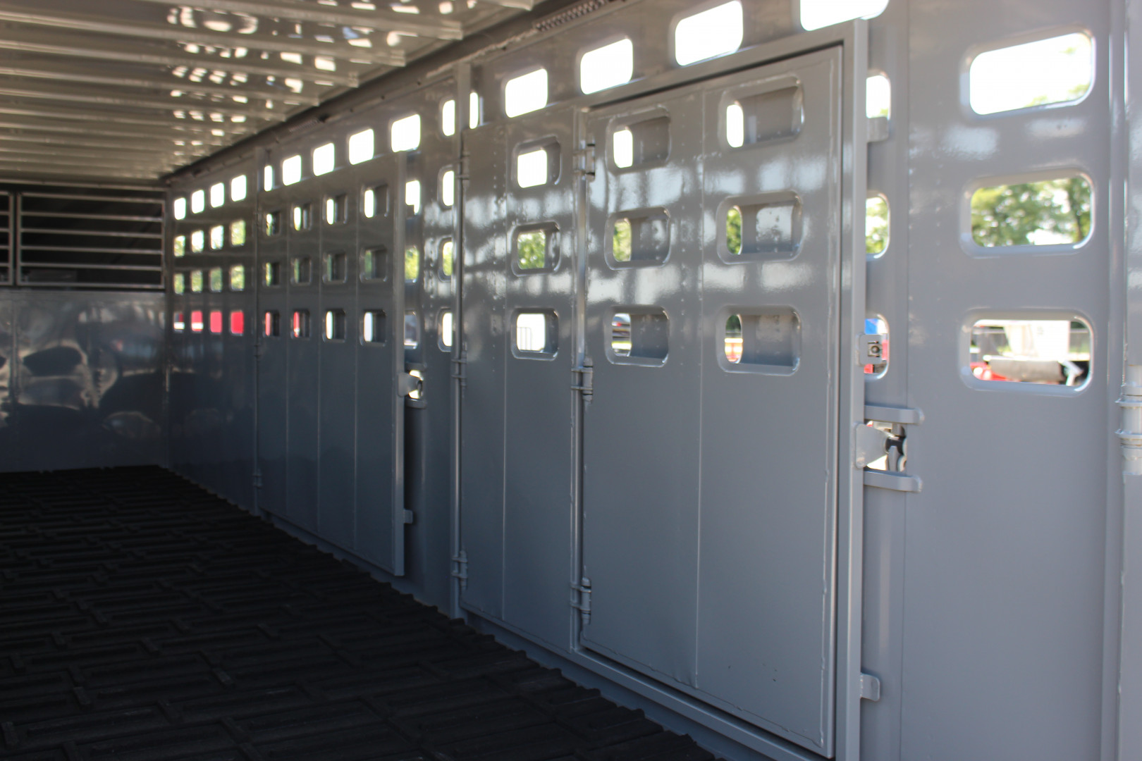 New 2025 Eagle X 6.8' x24' Gooseneck LIvestock Trailer
