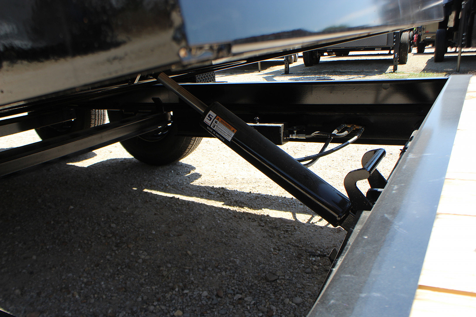 New 2023 PJ Trailer 83" x 24' T6 Equipment Tilt Trailer