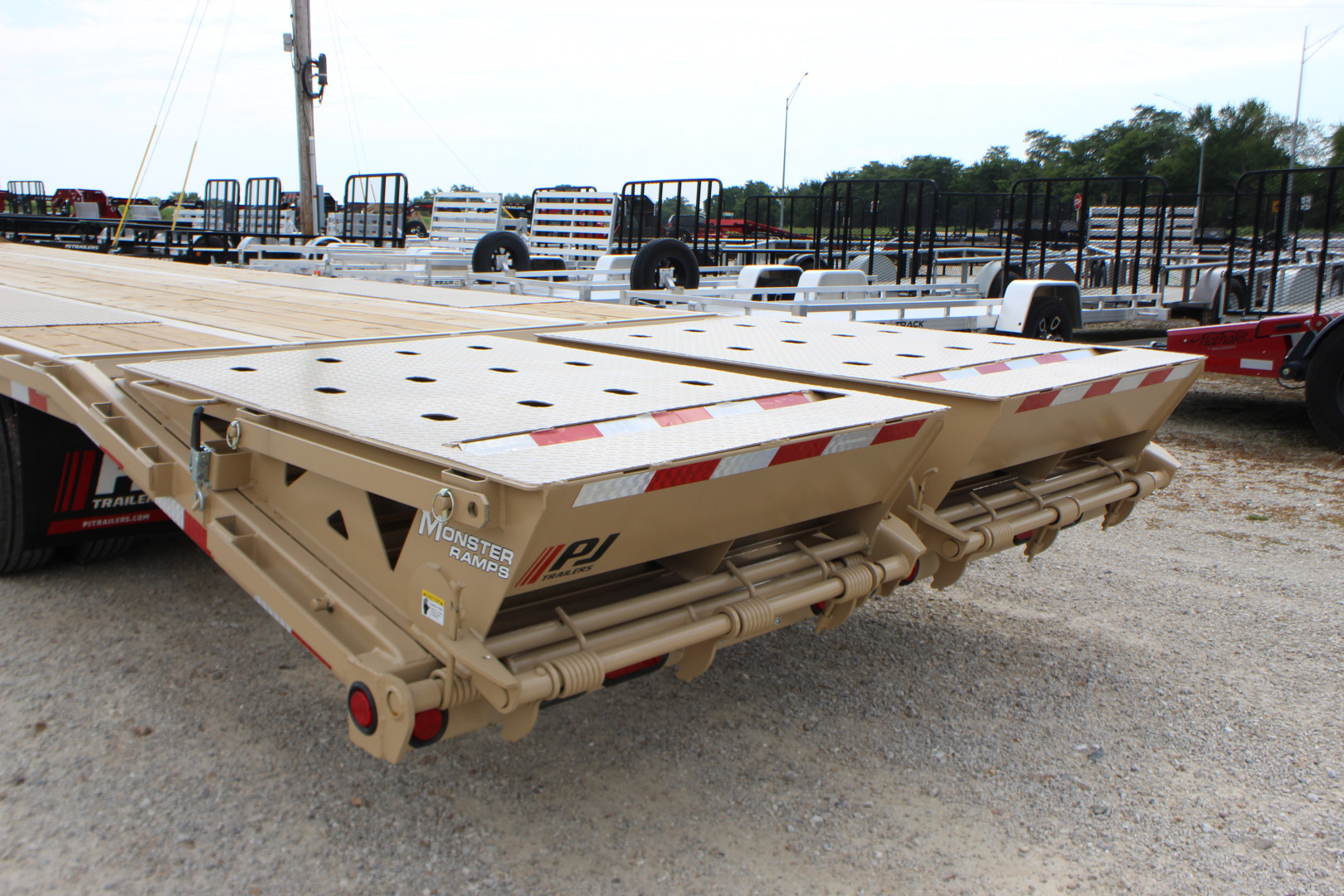 New 2026 PJ Trailer LD 34' Flatbed Trailer