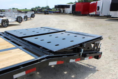 New 2026 PJ Trailer LD 32' Gooseneck Flatbed Trailer