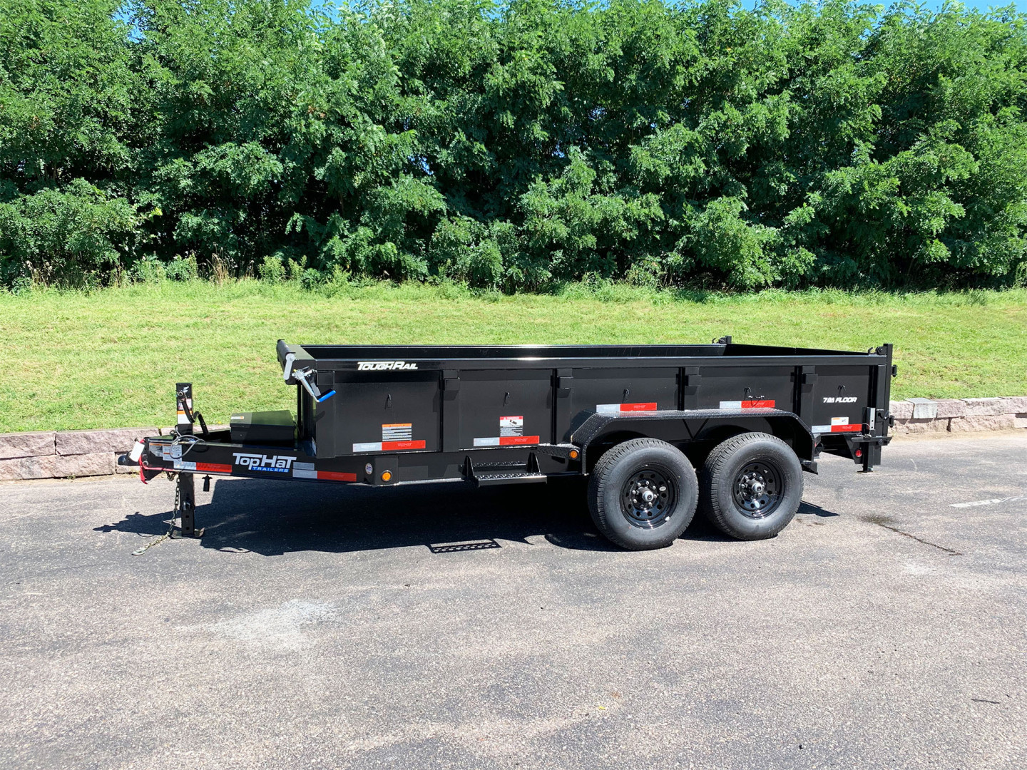 New 2025 Top Hat 7x14 Heavy Duty Dump Trailer!