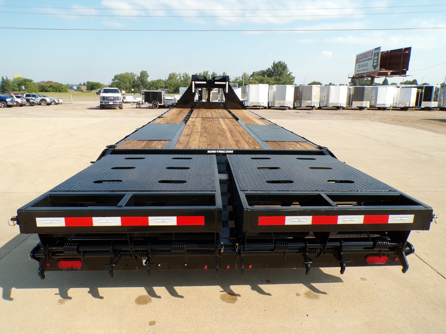 New 2025 Sure-Trac 8.5 x 23+5 HD LP GN 22.5K Deckover Trailer - 262