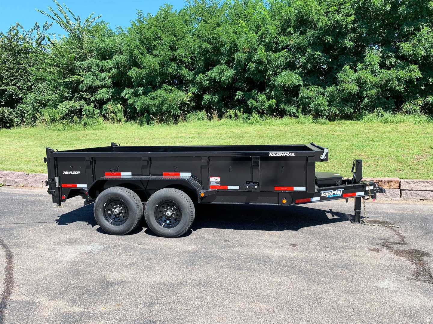 New 2025 Top Hat 7x14 Heavy Duty Dump Trailer!