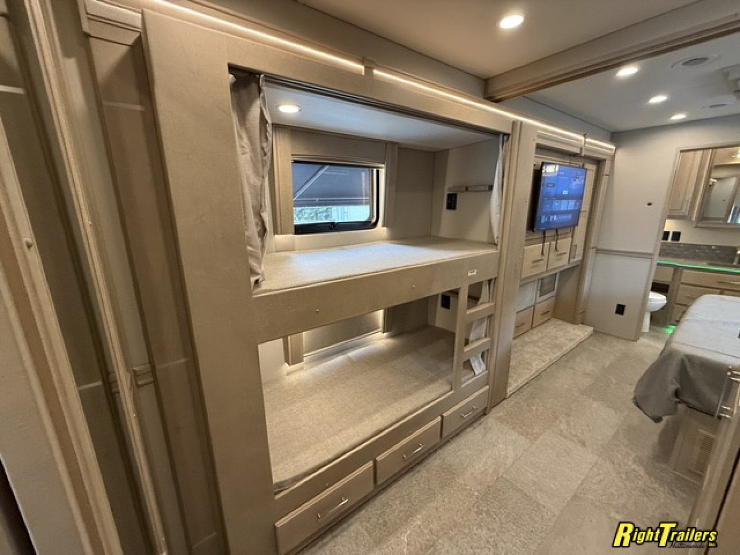 New 2026 Renegade RV Classic 45CBF with 2 Baths