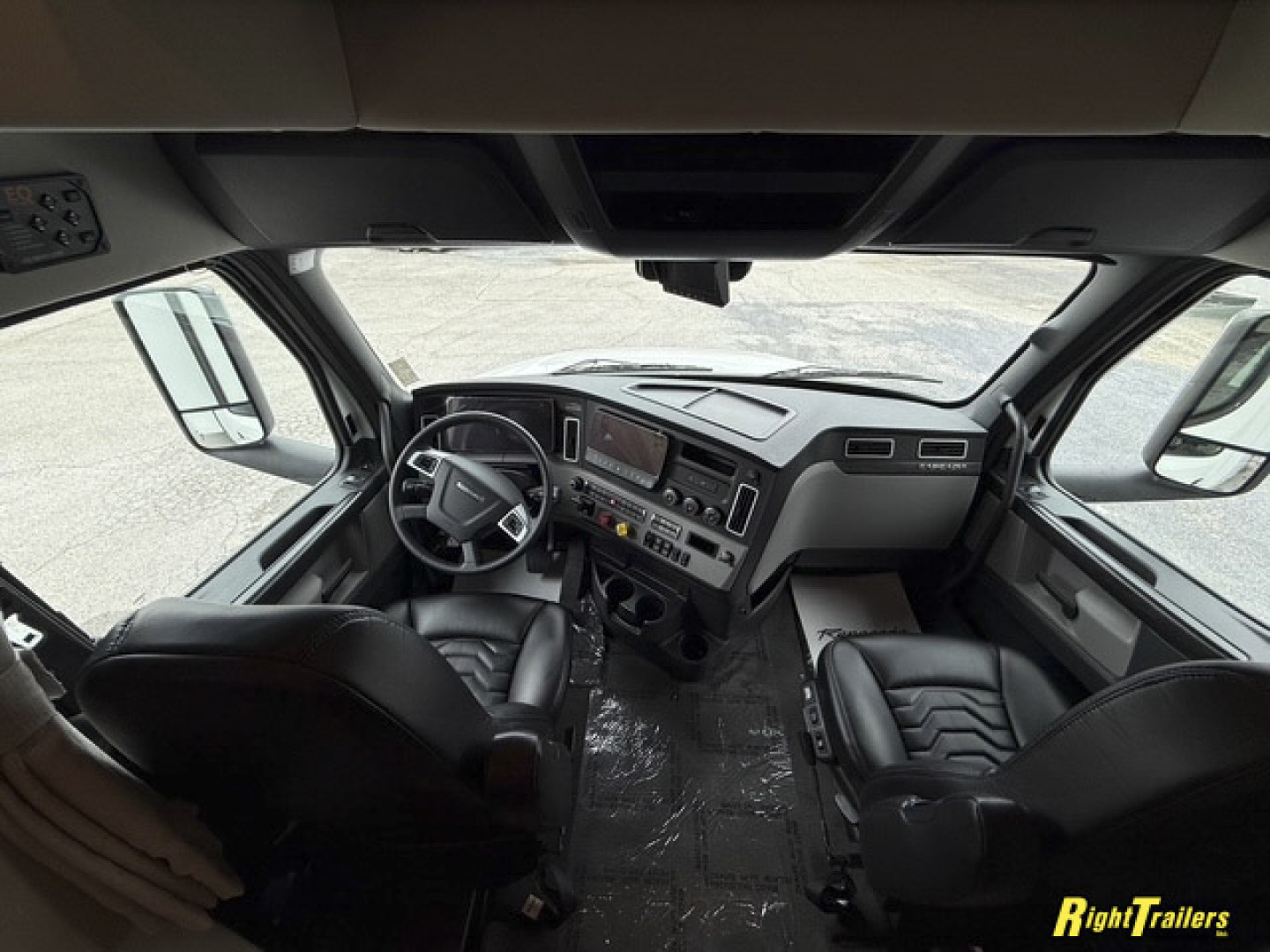 New 2026 Renegade RV Classic 45CBF with 2 Baths