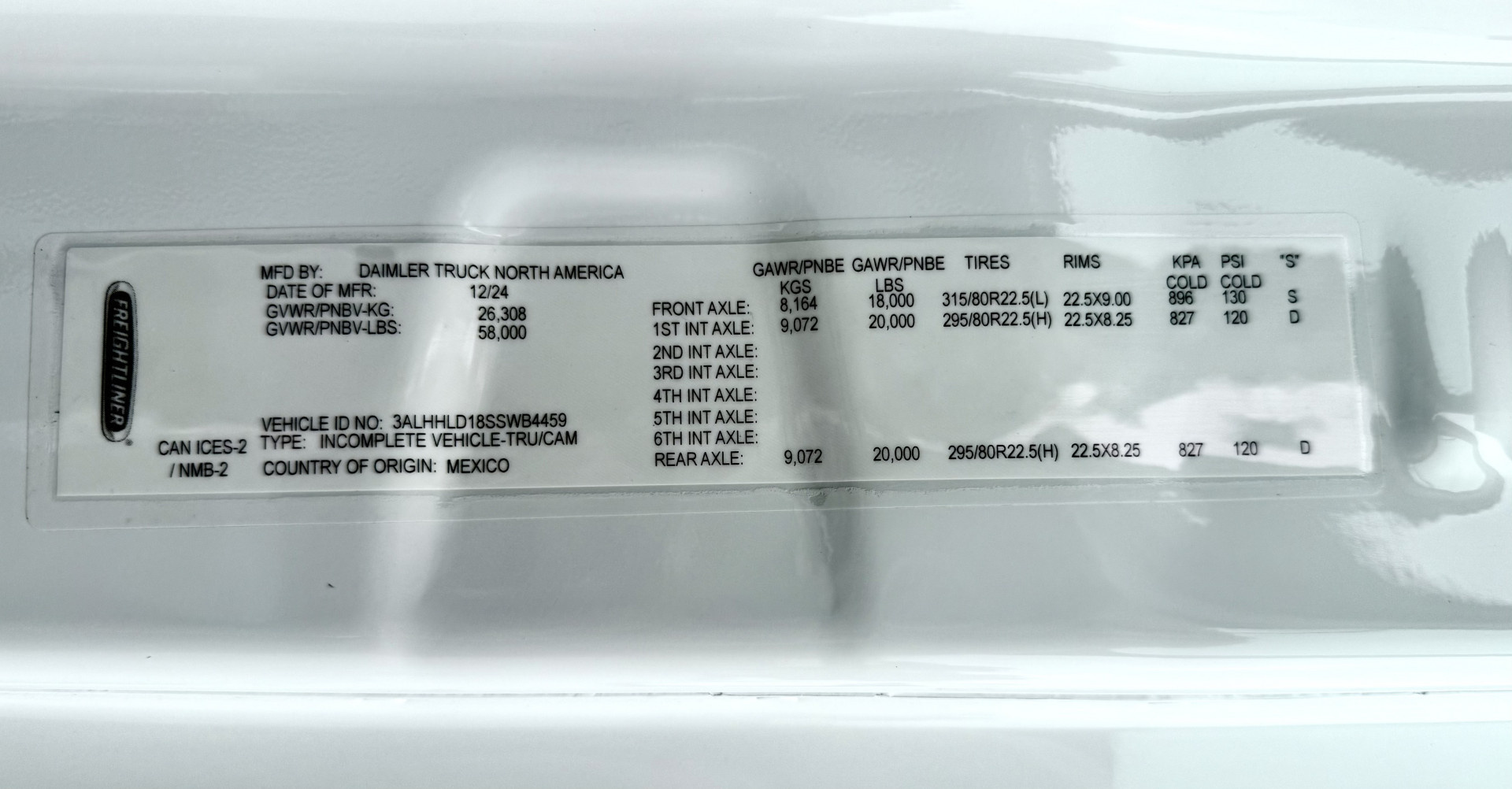 New 2026 Renegade RV Classic 45CBF with 2 Baths