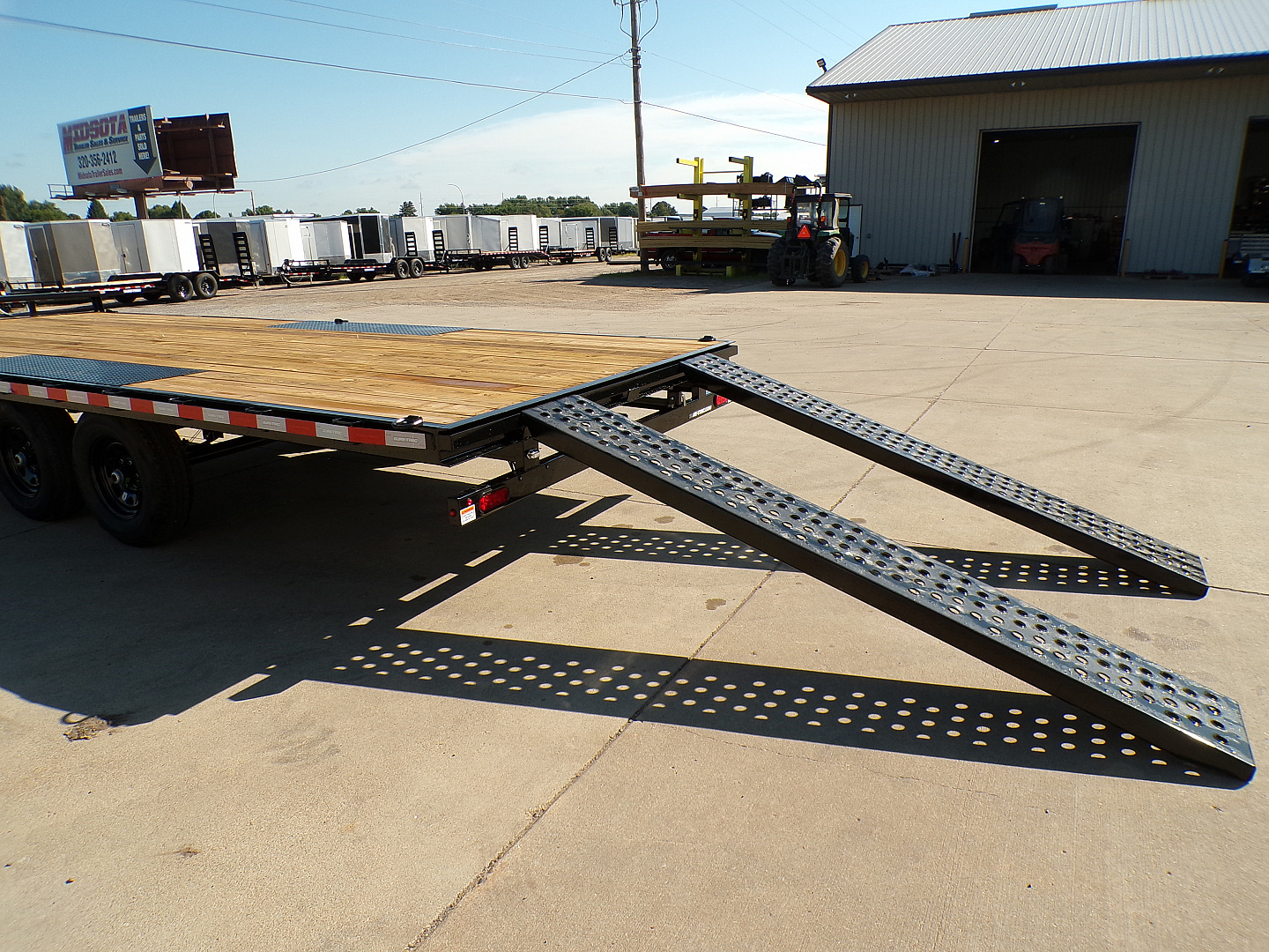 New 2025 Sure-Trac 8.5 x 20 LP DO 10K Deckover Trailer - 266