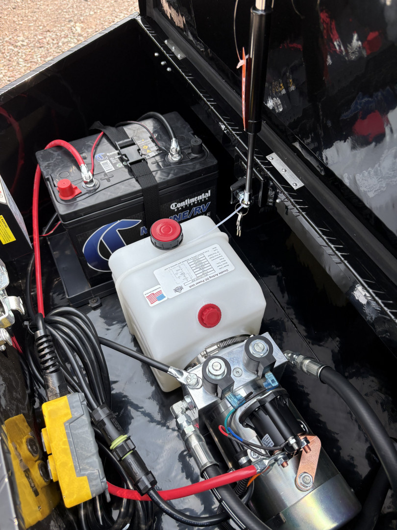 New 2025 Cross Country Manufacturing 5x8 6K Dump Trailer with Barn Door Tailgate