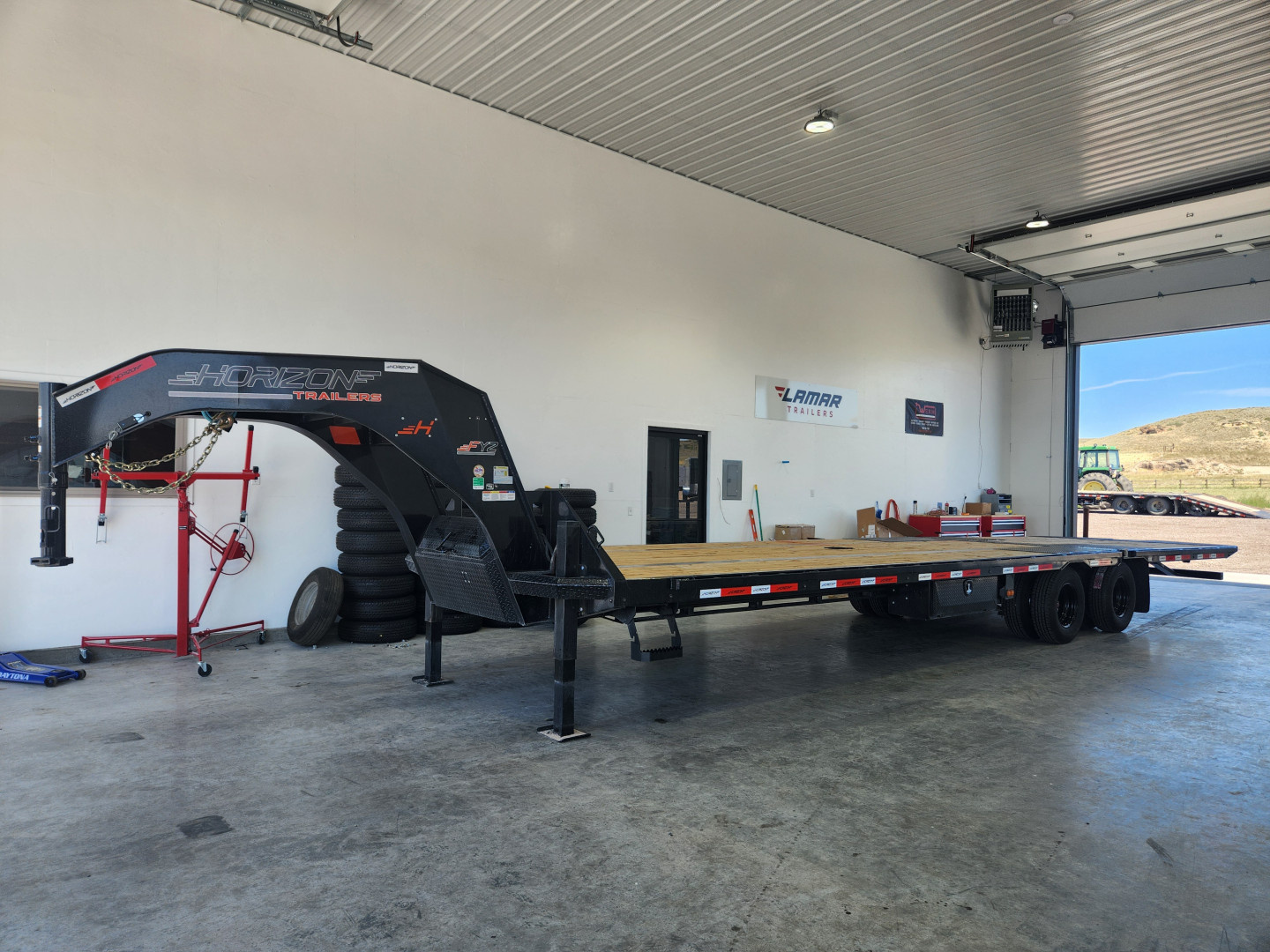 New 2026 Horizon 34' Deckover Trailer 24K Hy Tail