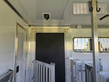 New 2026 Frontier 8 x 20 Stock Low 8 Pen/ Stock Combo Trailer