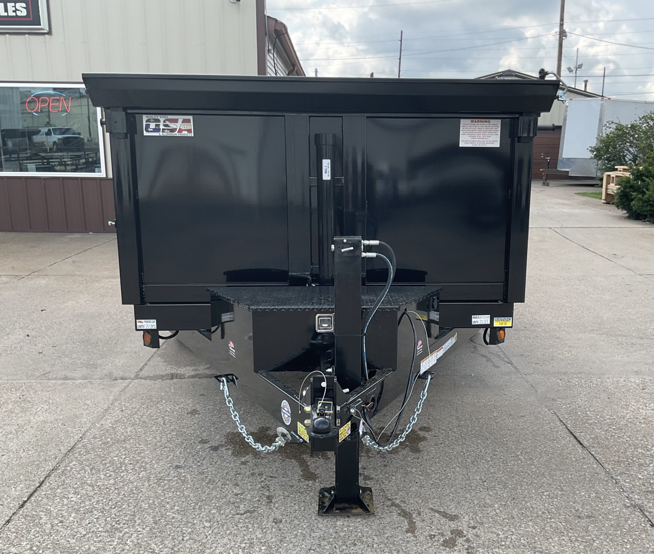 New 2026 Dump & Go 83x14 14K w/ Telescopic Lift & Hydraulic Jack