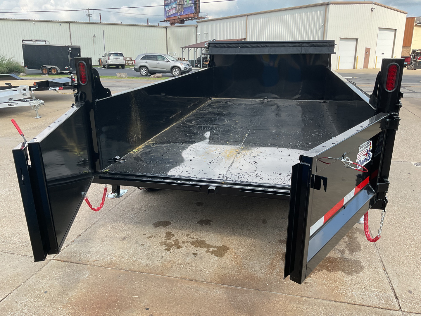 New 2026 Dump & Go 83x14 14K w/ Telescopic Lift & Hydraulic Jack