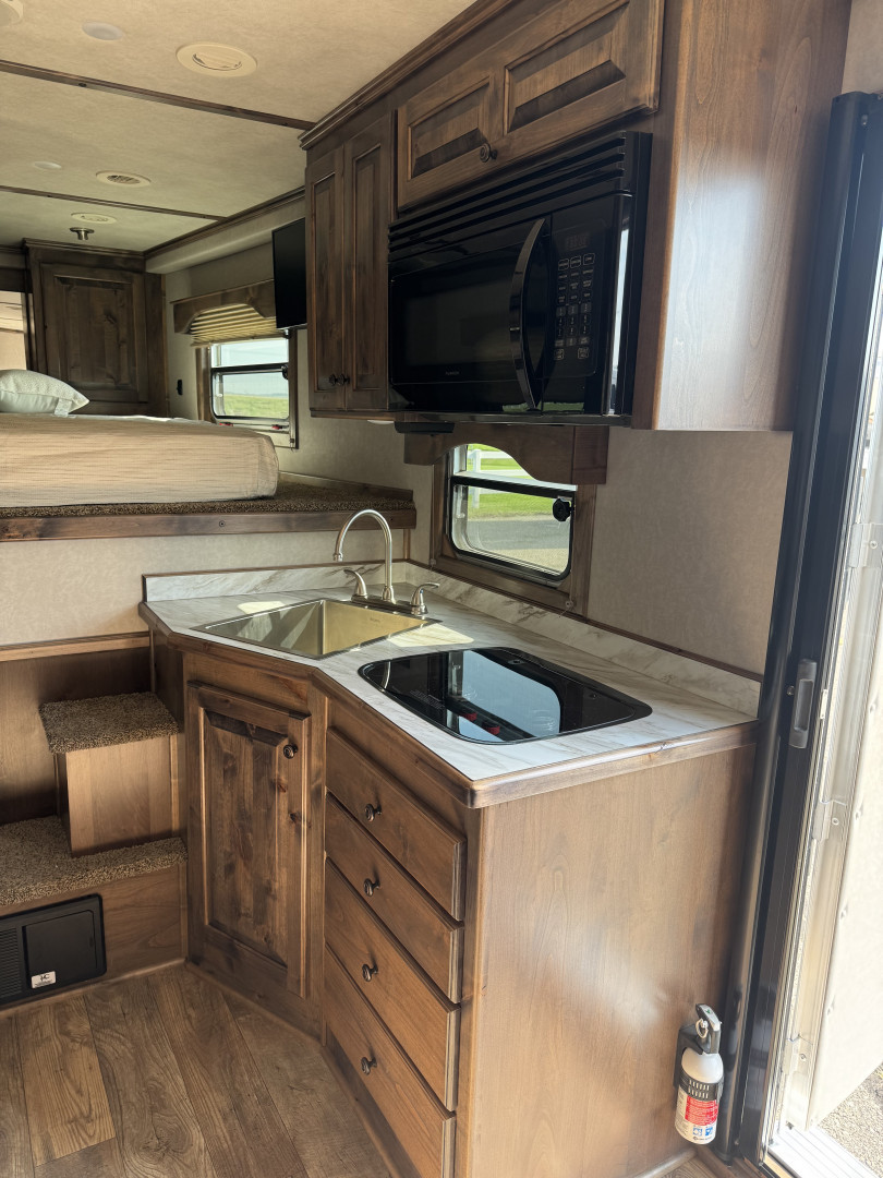 Used 2022 4-Star Trailers 2+1 Trail Boss LQ Horse Trailer