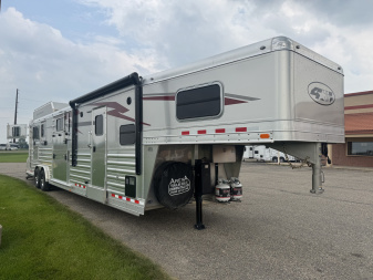 Used 2022 4-Star Trailers 2+1 Trail Boss LQ Horse Trailer