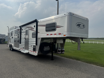Used 2022 4-Star Trailers 2+1 Trail Boss LQ Horse Trailer