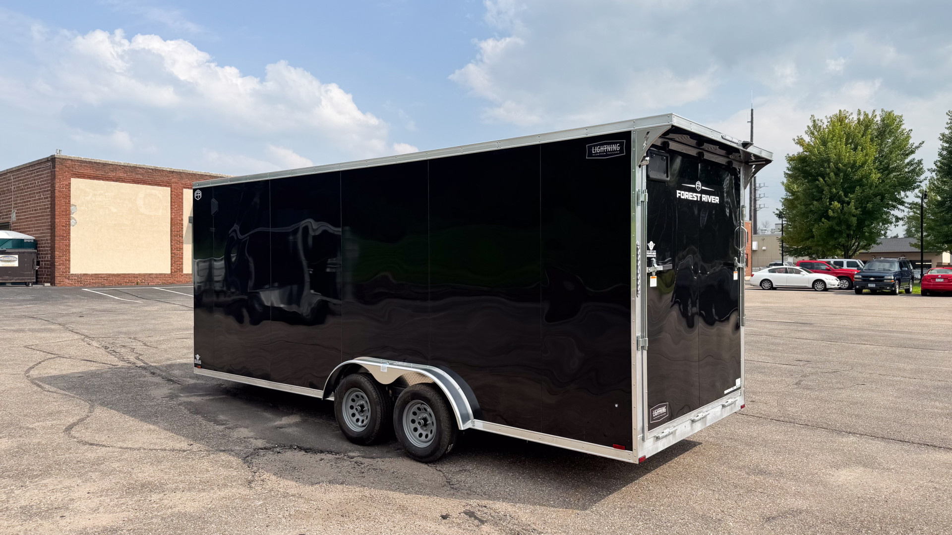 New 2025 Lightning 7.5x20 Enclosed with Ramp Door!