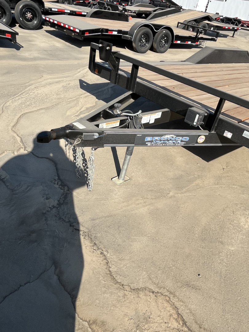 New 2021 East Texas Trailers CH0218032 Equipment Trailer