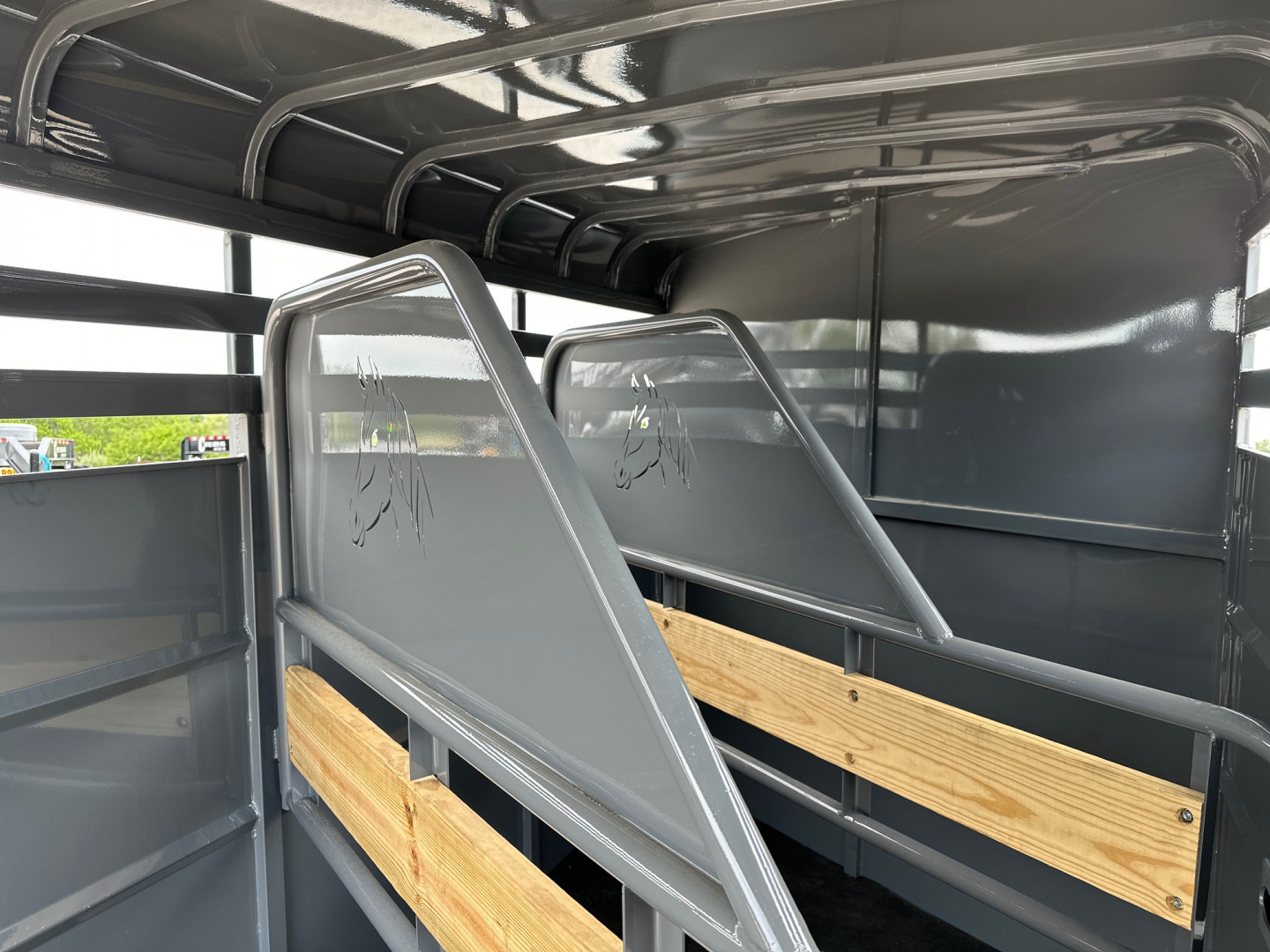 New 2026 Delco 6'x16'x7' 3 Horse Slant Trailer