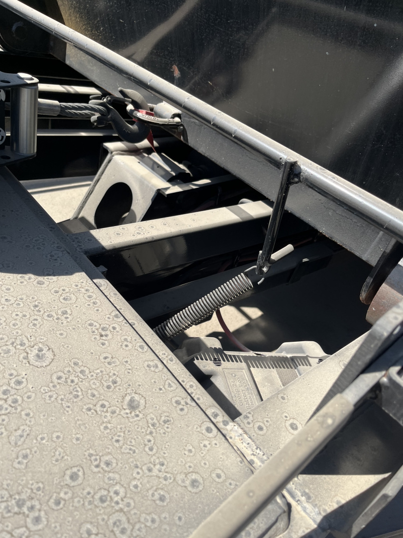 New 2022 East Texas Trailers DR8316073 Dump Trailer