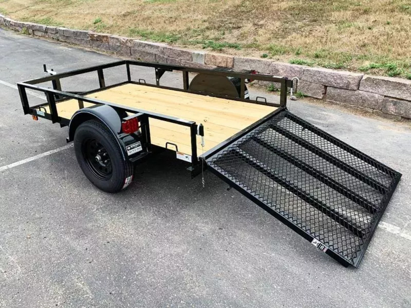 New Top Quality Top Hat 60x8 Open Utility Trailer - Rear Ramp!