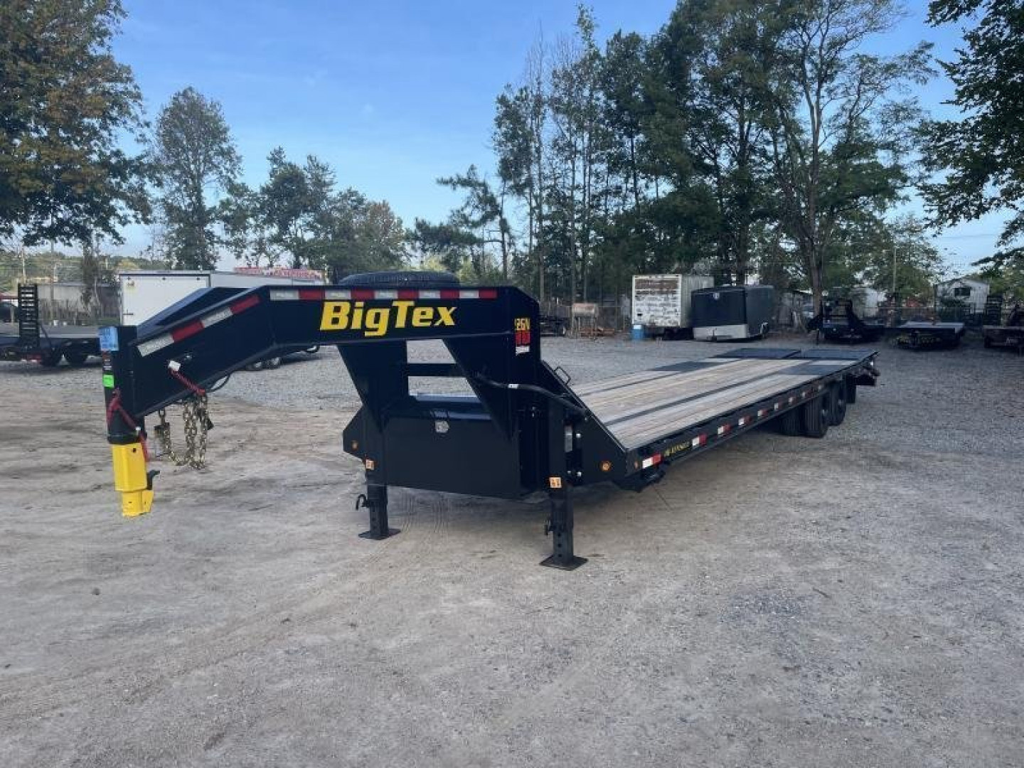 New 2026 Big Tex 30+5 22GN Gooseneck w/ Mega Ramps 23900 GVWR