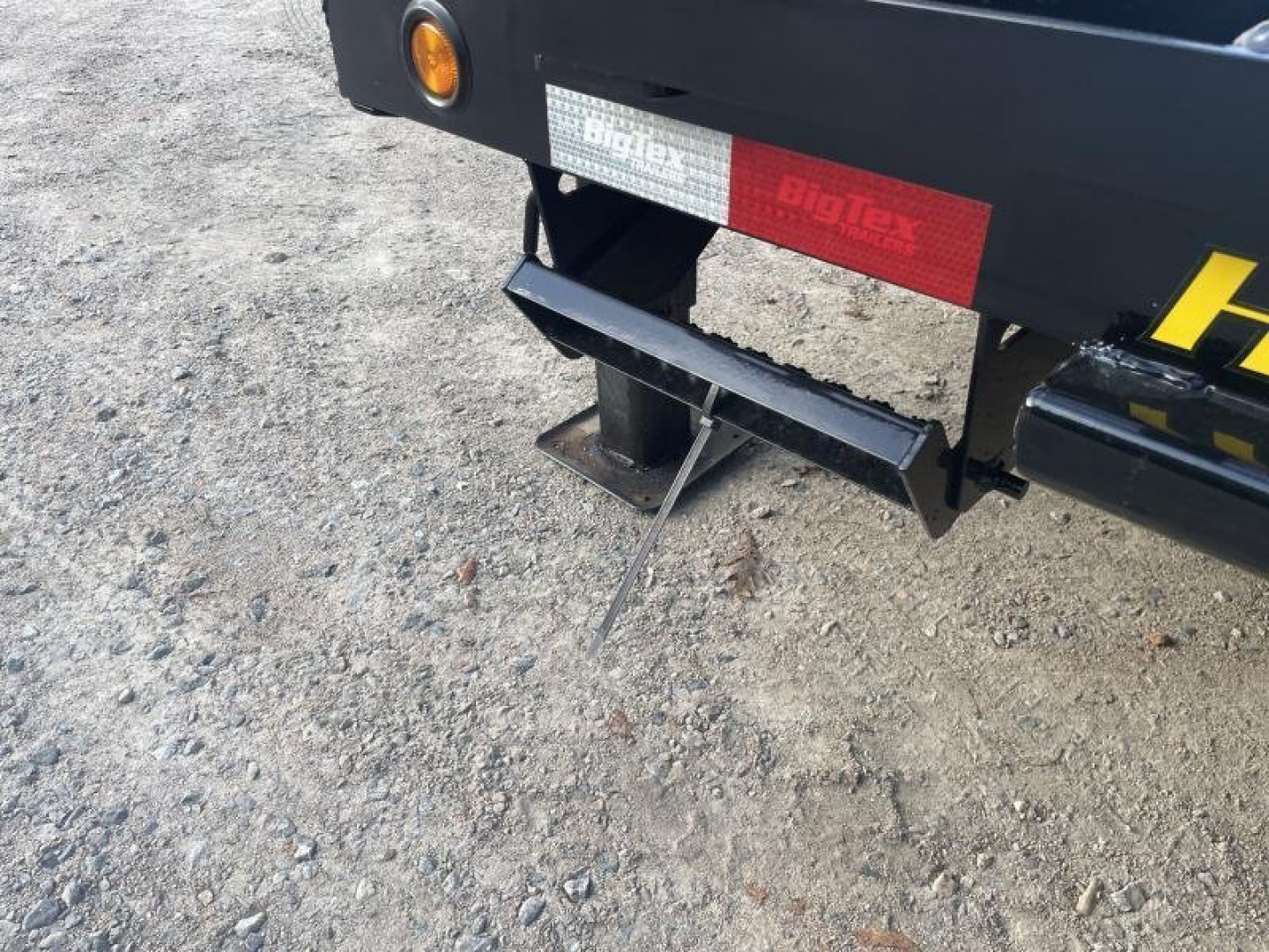 New 2026 Big Tex 30+5 22GN Gooseneck w/ Mega Ramps 23900 GVWR