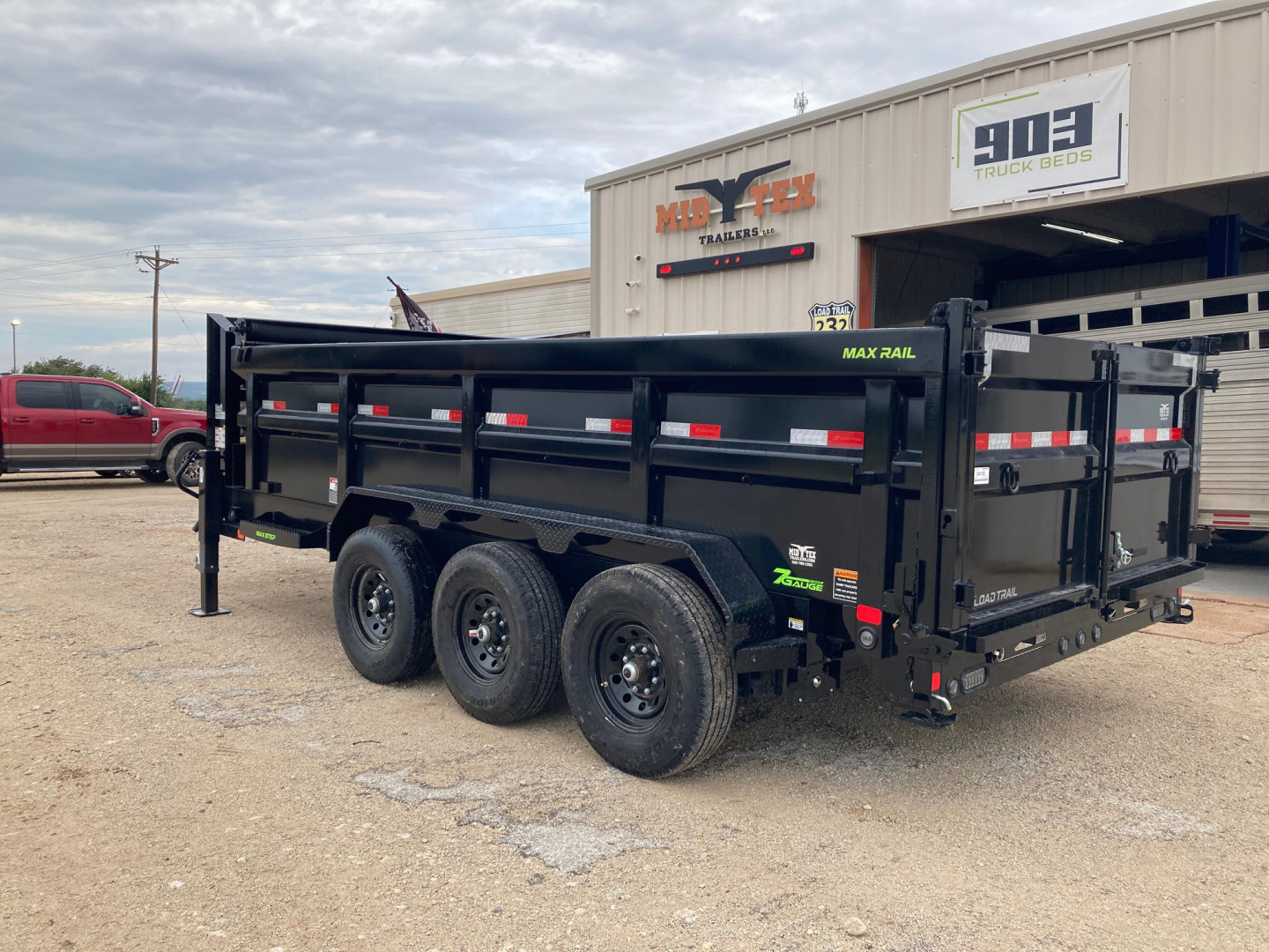 New 2026 Load Trail GD 16' x 83" Triple Axle Gooseneck Low-Pro Dump Trailer 36" Sides