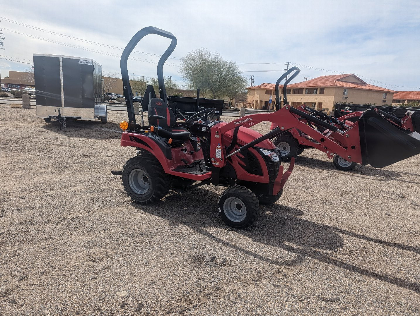 New 2025 Mahindra eMax 20S HST Tractor
