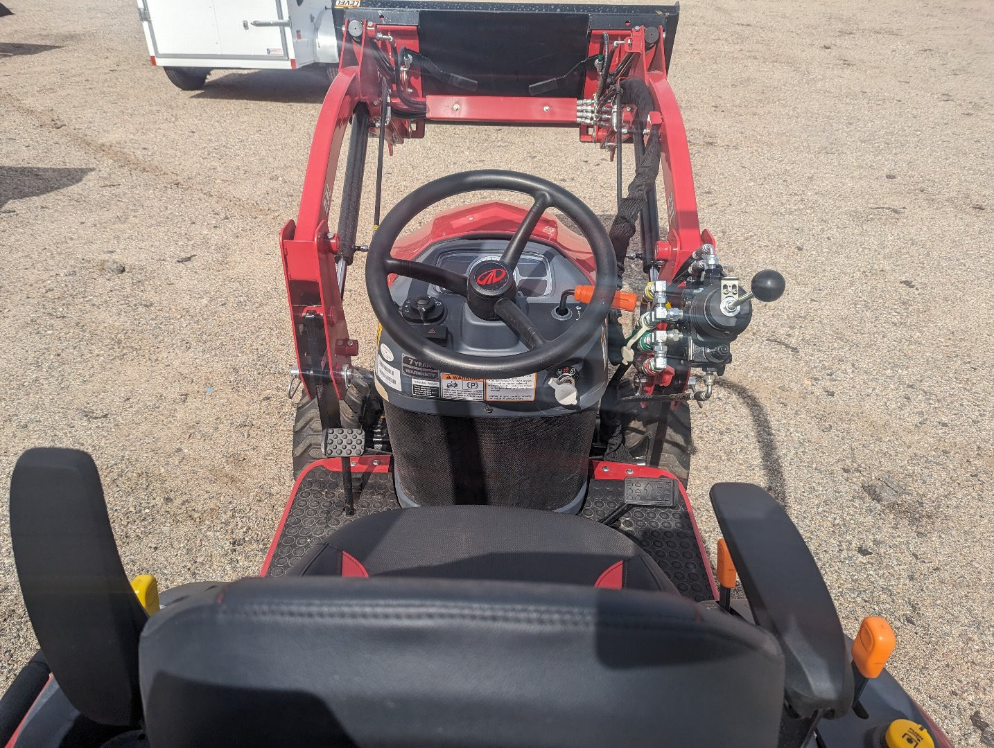 New 2025 Mahindra eMax 20S HST Tractor