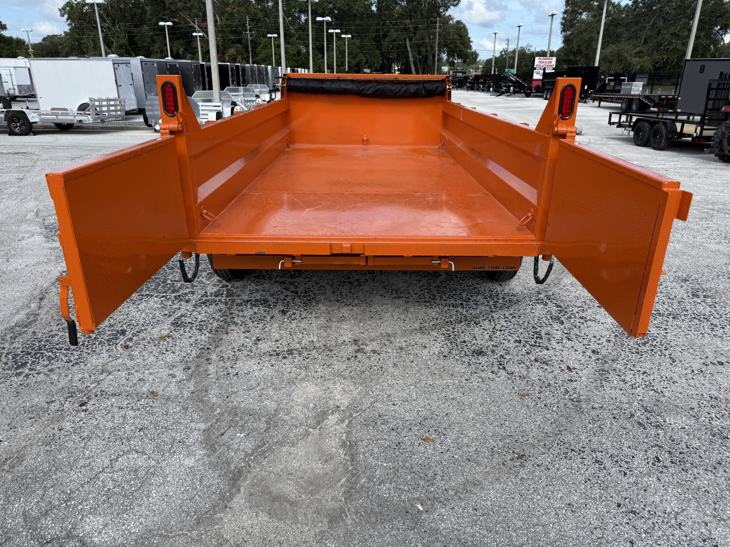 New 2026 Sure-Trac 7x14 14K W/ 15K Hydraulic Jack Dump Trailer