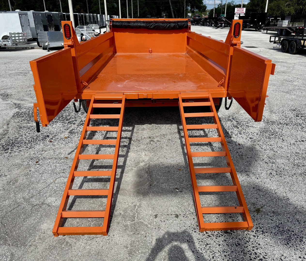 New 2026 Sure-Trac 7x14 14K W/ 15K Hydraulic Jack Dump Trailer