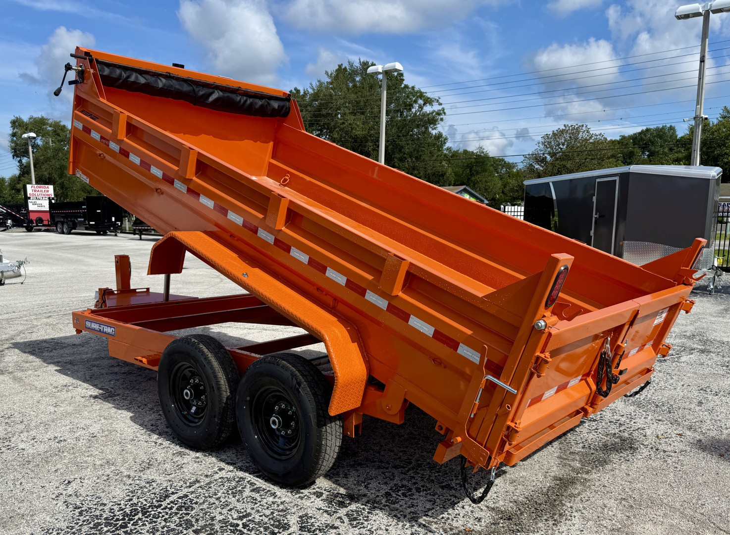 New 2026 Sure-Trac 7x14 14K W/ 15K Hydraulic Jack Dump Trailer