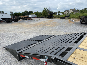 New 2026 MAXXD 102"X40' 25K Gooseneck Flatbed Trailer