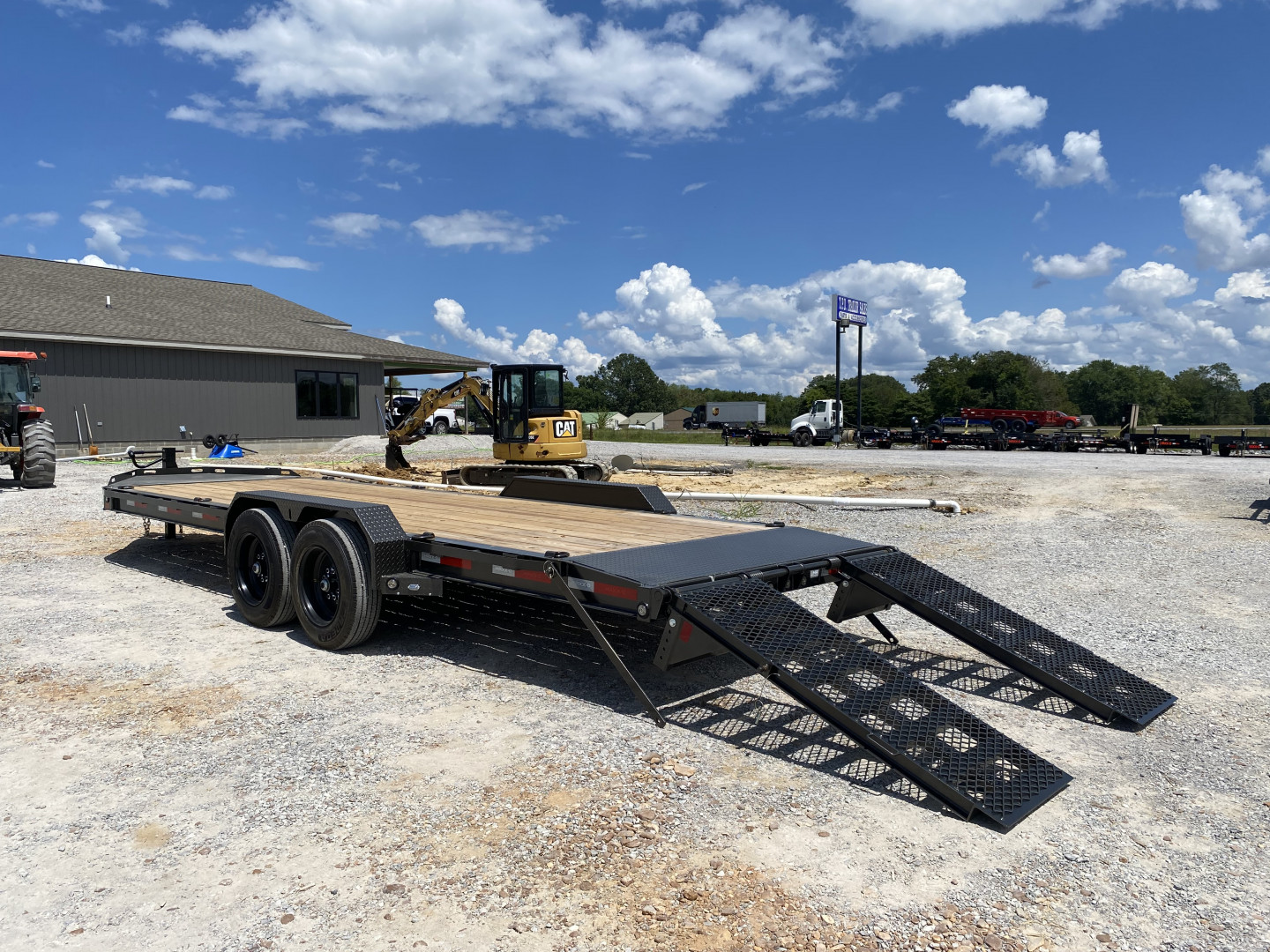 New 2026 MAXXD 83"x22' 17.5k Equipment Trailer *ALL NEW*
