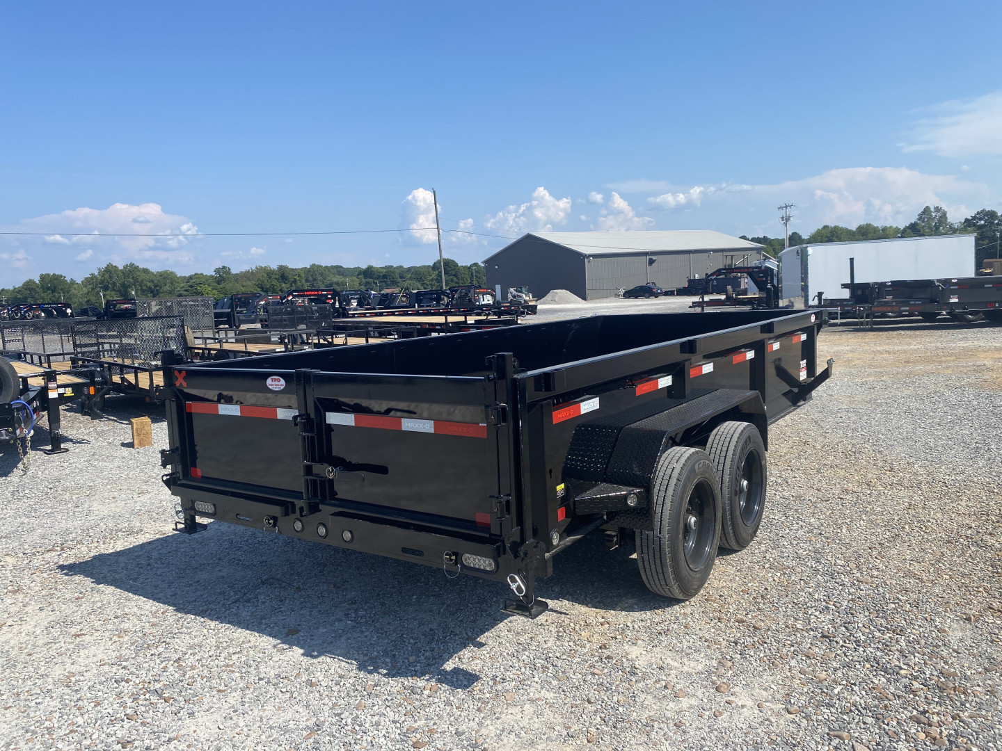 New 2026 MAXXD 83"x16' 17.5k Dump Trailer