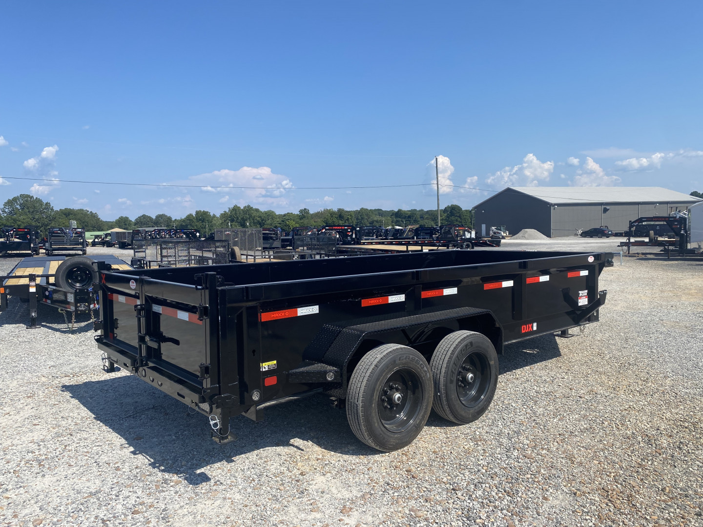 New 2026 MAXXD 83"x16' 17.5k Dump Trailer
