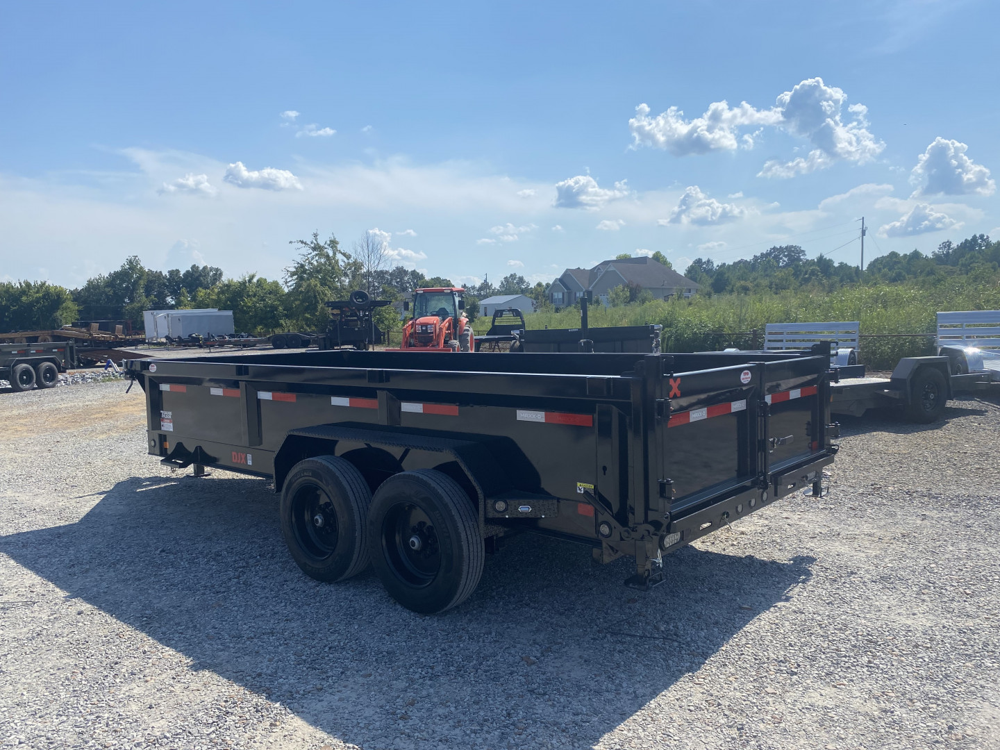 New 2026 MAXXD 83"x16' 17.5k Dump Trailer