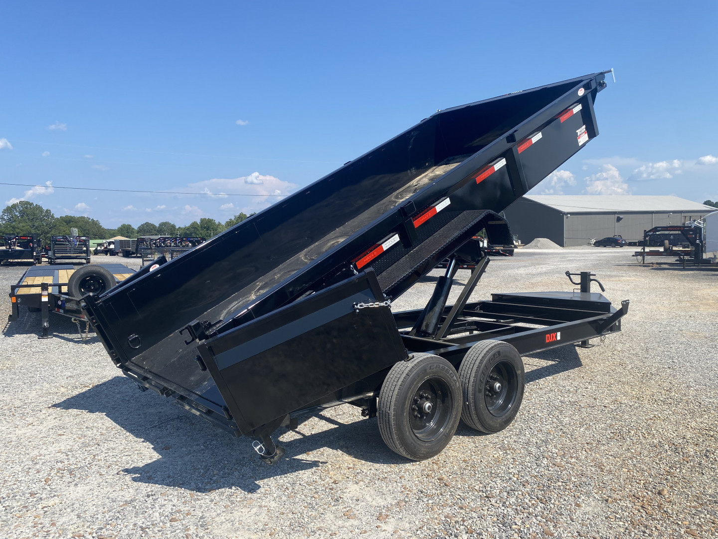 New 2026 MAXXD 83"x16' 17.5k Dump Trailer