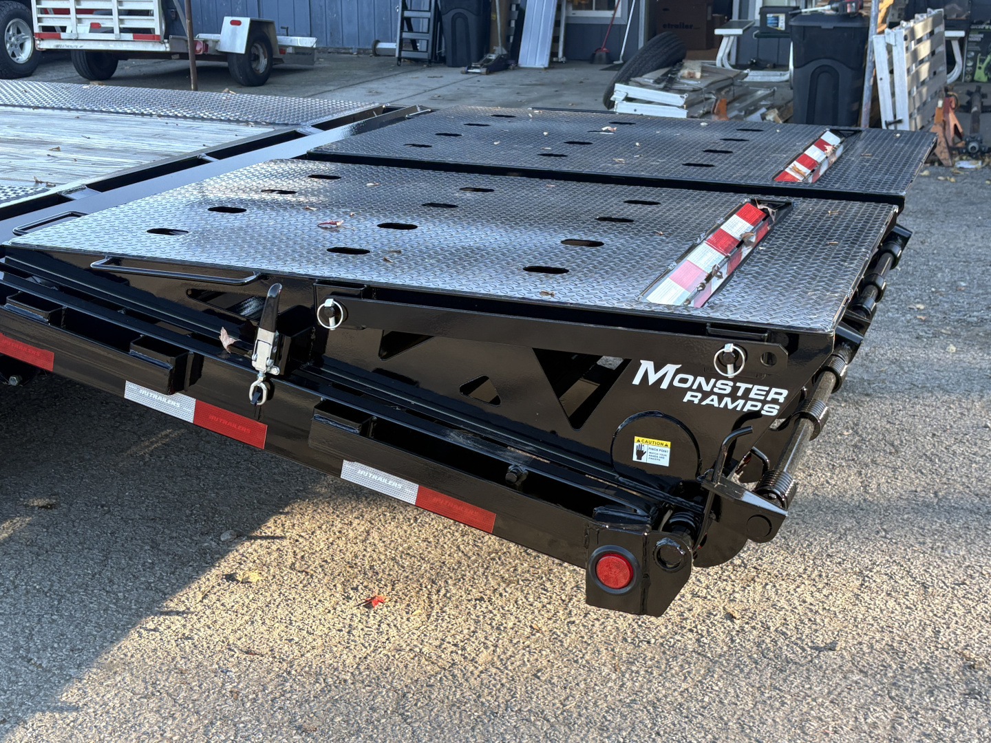 New 2026 PJ Trailers 102" x 25' (PL) 22.5K GVWR - Low-Pro Pintle w. Duals Deckover Trailer