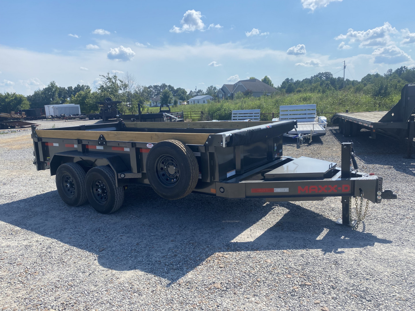 New 2026 MAXXD 83"x14' 14k Dump Trailer