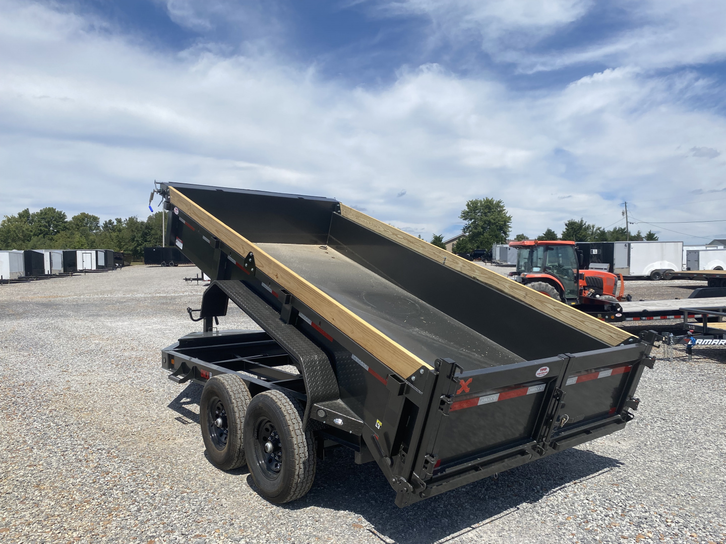 New 2026 MAXXD 83"x14' 14k Dump Trailer
