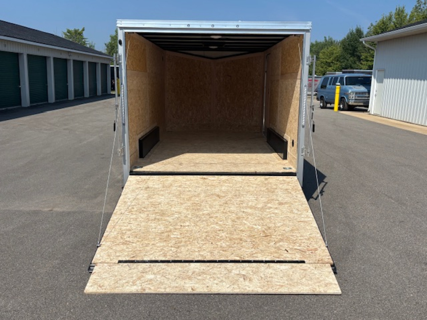 New 2026 Discovery Trailers 7.5x14 V-Nose Ramp Door Enclosed Trailer