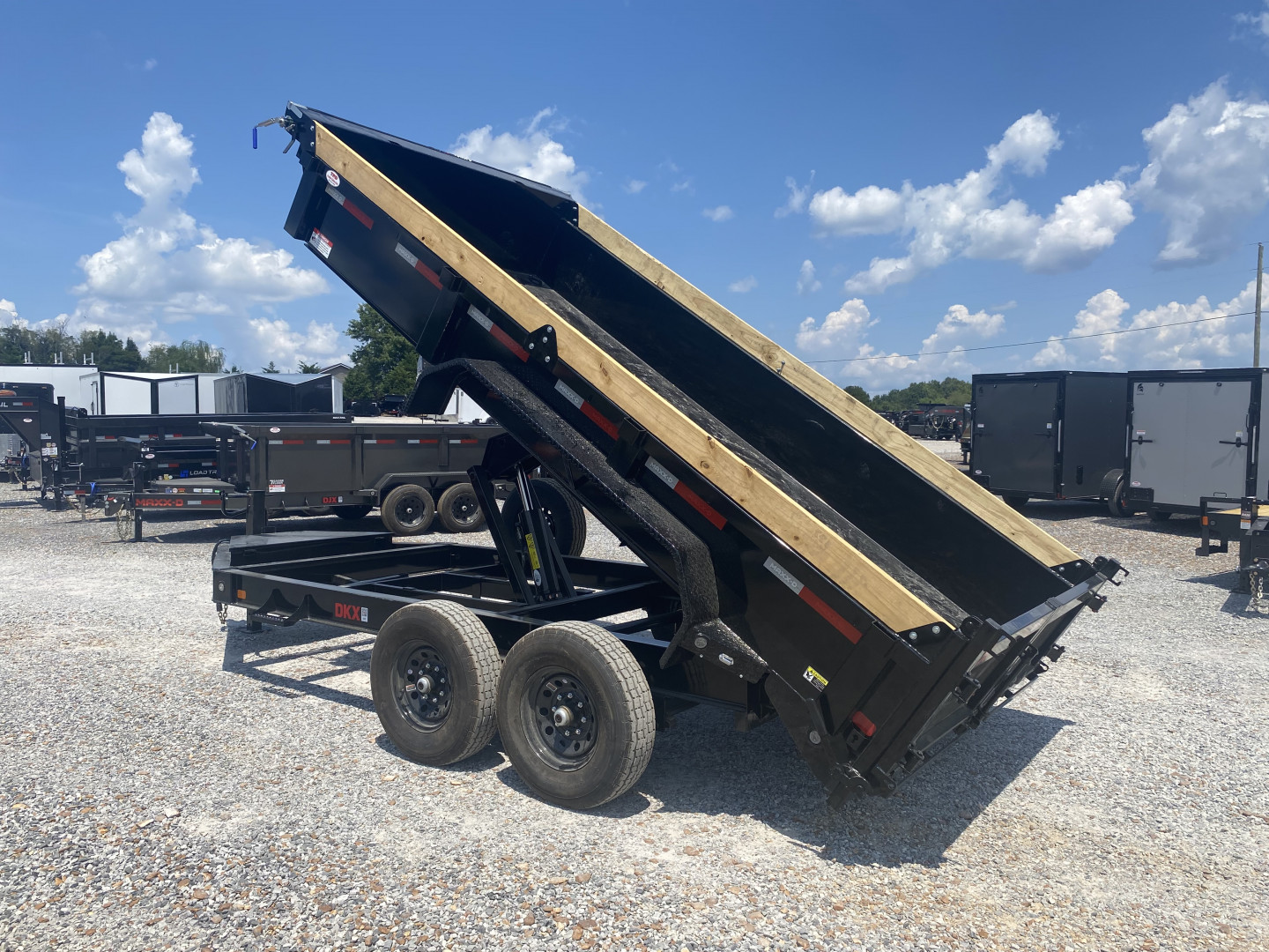 New 2026 MAXXD 83"x14' 14k Dump Trailer